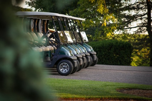Why golf carts need 4 wheels